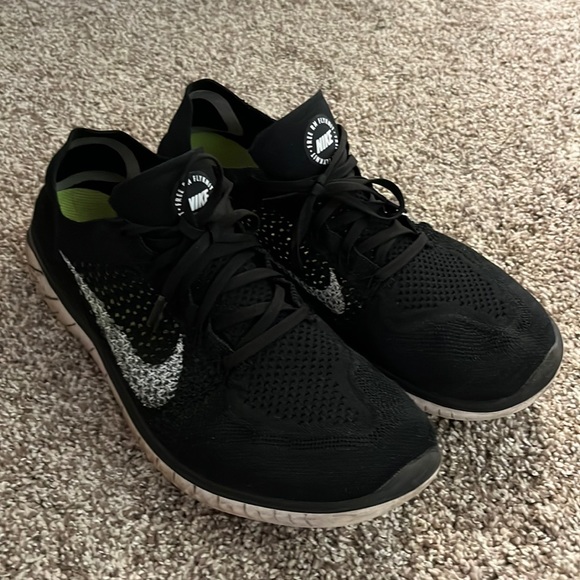 Nike Other - Nike Free Run Flyknit
